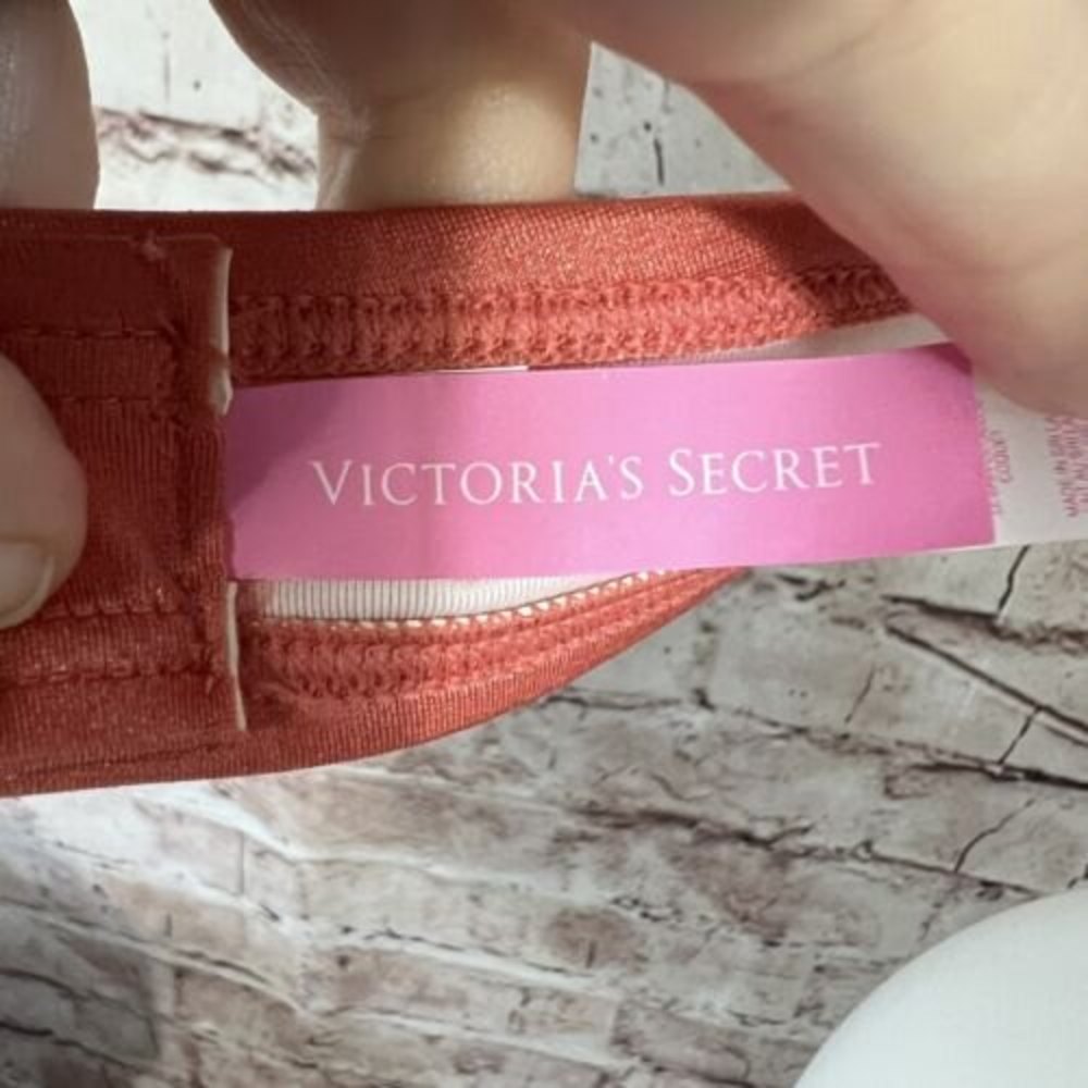 Victoria’s Secret Beaded Stud Bikini Top size 36D Swimsuit Swim Pink - Picture 5 of 8